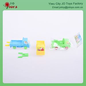 Enfants jouant camions jouets en plastique Mini Capsule Toy